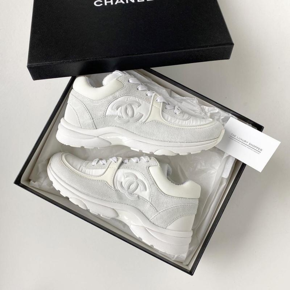CHANEL CC LOGO SNEAKER WHITE (REFLECTIVE) 38